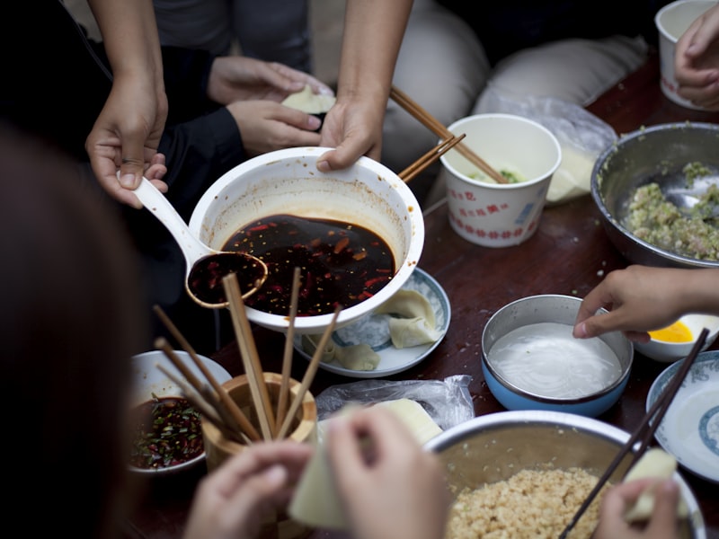 壮族传统美食文化与现代餐饮融合创新
